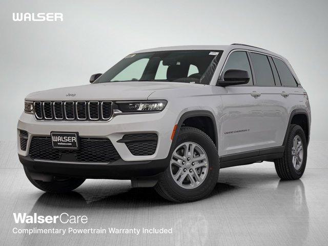 new 2025 Jeep Grand Cherokee car, priced at $38,999