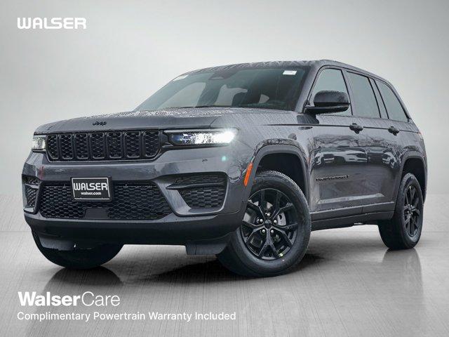 new 2025 Jeep Grand Cherokee car, priced at $42,999