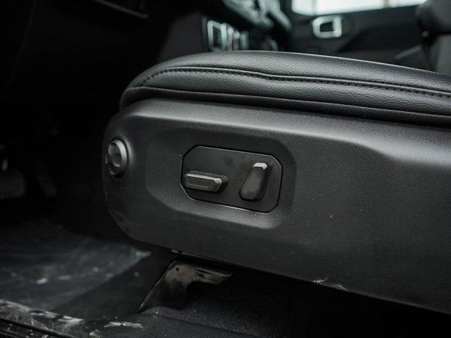 new 2025 Jeep Wrangler car, priced at $60,214