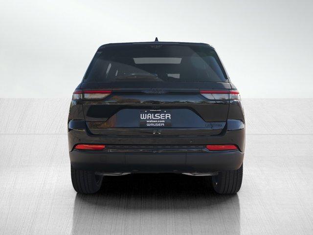 new 2025 Jeep Grand Cherokee car, priced at $52,706