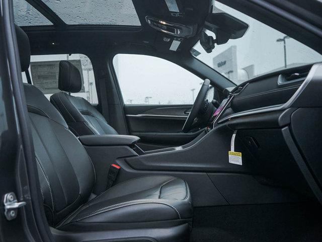 new 2025 Jeep Grand Cherokee car, priced at $52,706