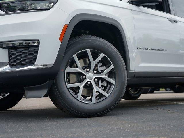 new 2025 Jeep Grand Cherokee L car, priced at $50,010