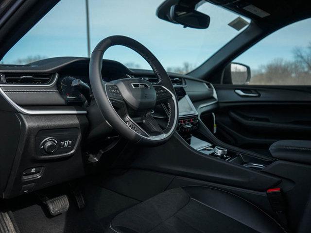 new 2024 Jeep Grand Cherokee L car, priced at $48,795