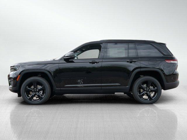 new 2024 Jeep Grand Cherokee car, priced at $44,675