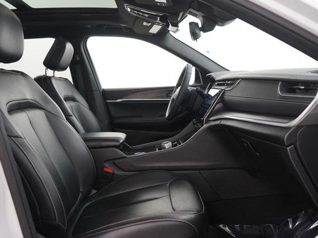 used 2024 Jeep Grand Cherokee car, priced at $33,998