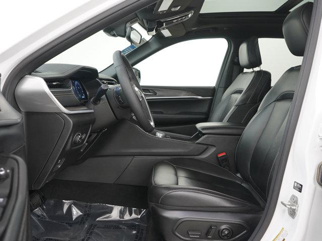 used 2024 Jeep Grand Cherokee car, priced at $33,998