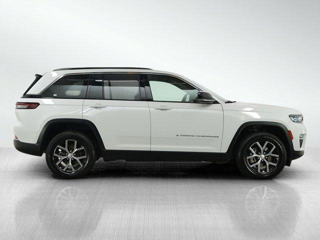 used 2024 Jeep Grand Cherokee car, priced at $33,998