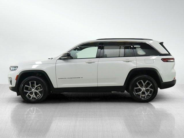 used 2024 Jeep Grand Cherokee car, priced at $33,998