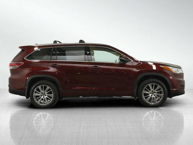 used 2016 Toyota Highlander car, priced at $21,998