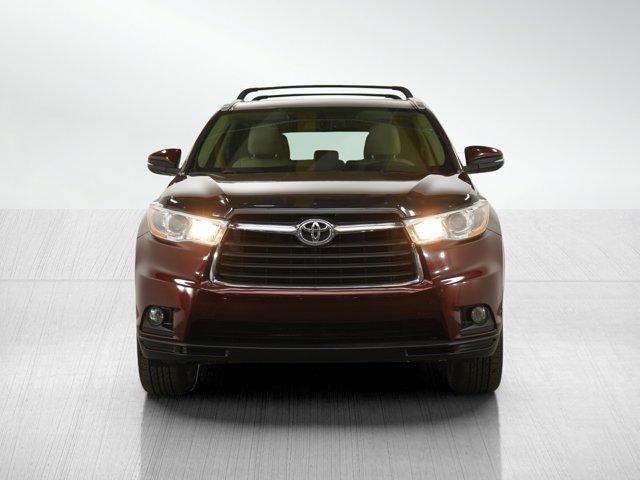 used 2016 Toyota Highlander car, priced at $21,998