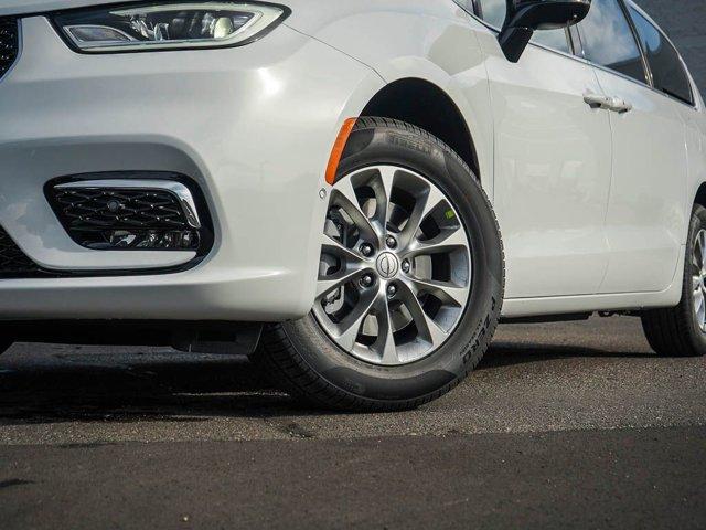 new 2026 Chrysler Pacifica car, priced at $44,000