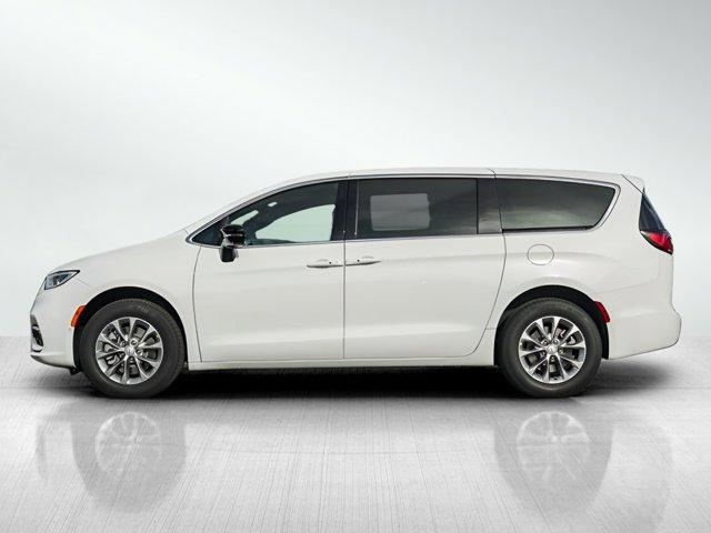 new 2026 Chrysler Pacifica car, priced at $44,000