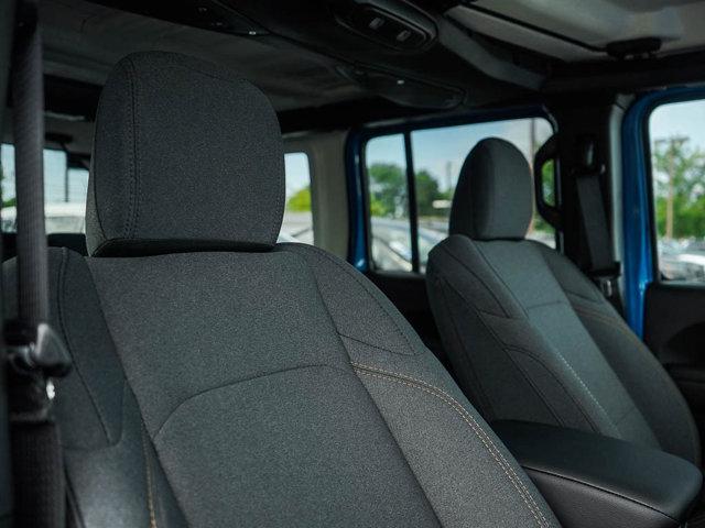new 2025 Jeep Wrangler car, priced at $42,375