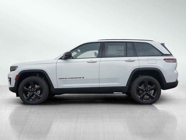 new 2024 Jeep Grand Cherokee car, priced at $42,099