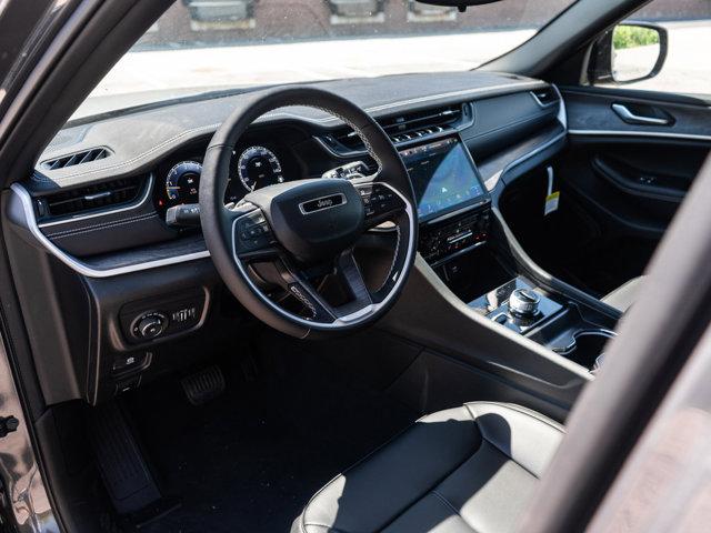 new 2025 Jeep Grand Cherokee L car, priced at $46,897