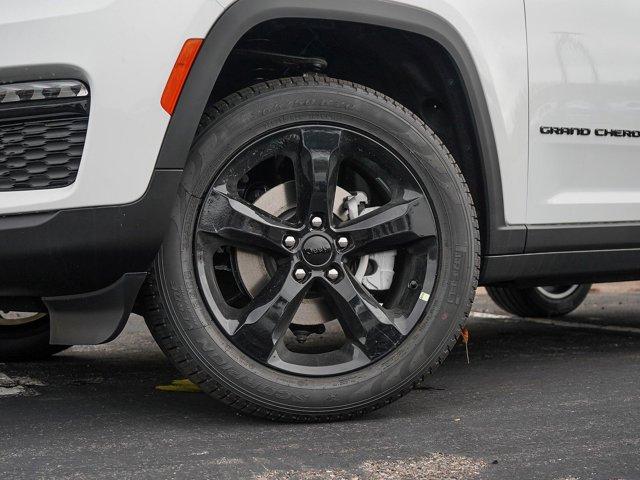 new 2025 Jeep Grand Cherokee car, priced at $48,177
