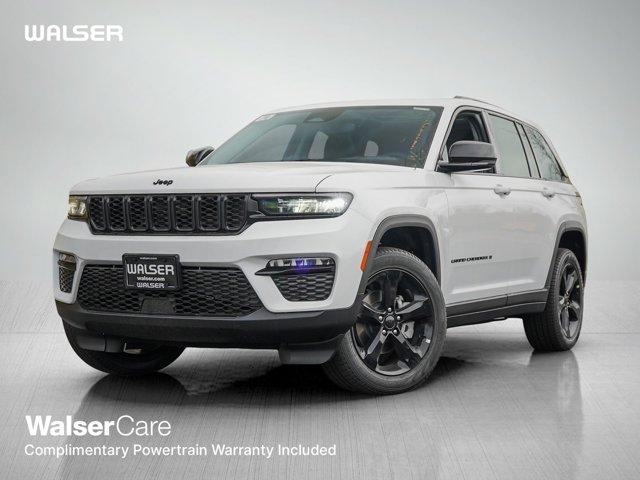 new 2025 Jeep Grand Cherokee car, priced at $49,427