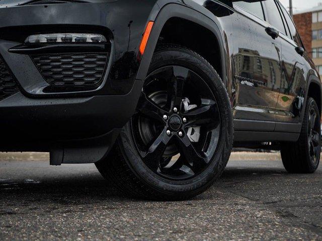 new 2025 Jeep Grand Cherokee car, priced at $49,250