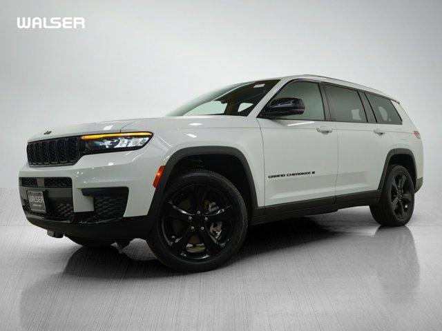 used 2023 Jeep Grand Cherokee L car, priced at $29,200