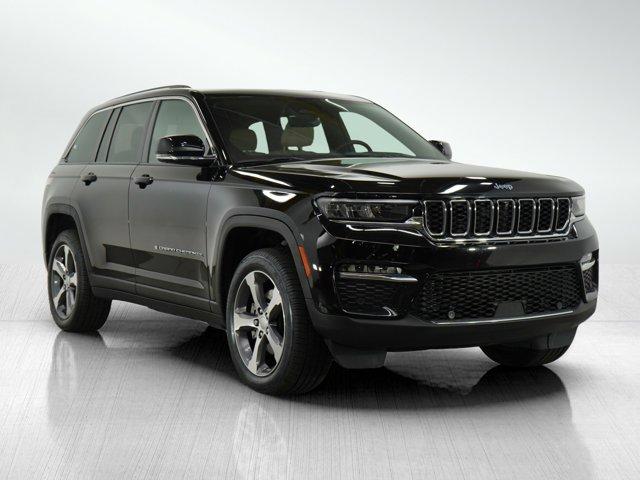 used 2022 Jeep Grand Cherokee car, priced at $34,599