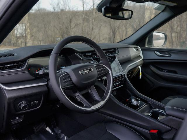 new 2024 Jeep Grand Cherokee L car, priced at $43,399