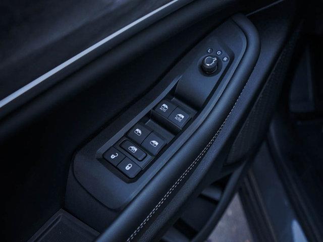 new 2025 Jeep Grand Cherokee car, priced at $47,167