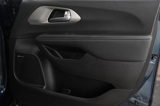 used 2022 Chrysler Pacifica car, priced at $37,998