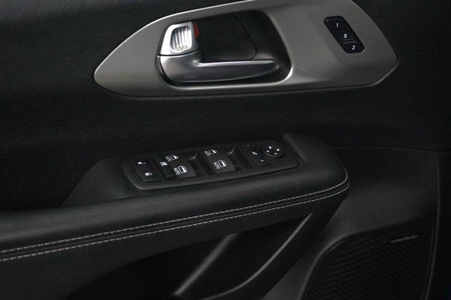 used 2022 Chrysler Pacifica car, priced at $37,998