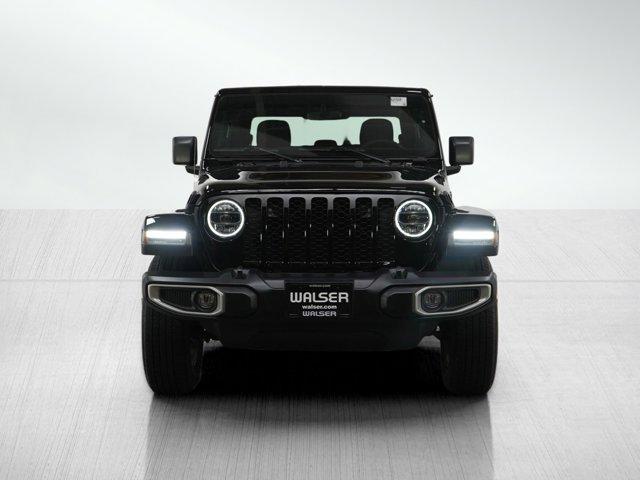 used 2023 Jeep Gladiator car, priced at $33,599