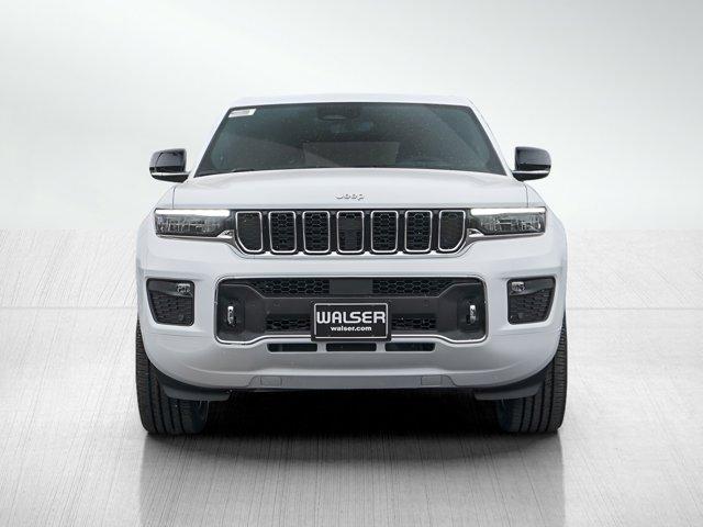 new 2025 Jeep Grand Cherokee car, priced at $55,599