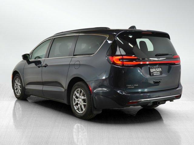 used 2021 Chrysler Pacifica car, priced at $27,998