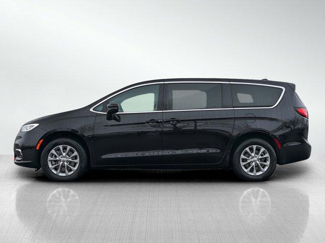 new 2025 Chrysler Pacifica car, priced at $42,999