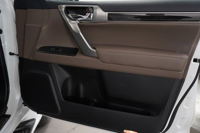 used 2022 Lexus GX 460 car, priced at $45,699