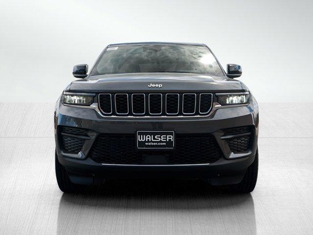 new 2024 Jeep Grand Cherokee car, priced at $40,599