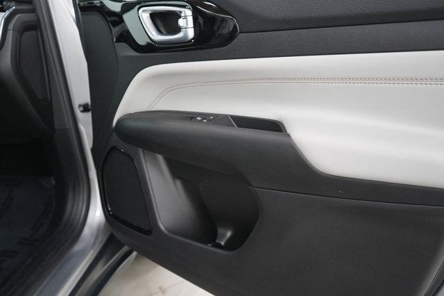 used 2022 Jeep Compass car, priced at $22,998