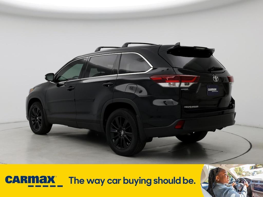 used 2019 Toyota Highlander car, priced at $30,998