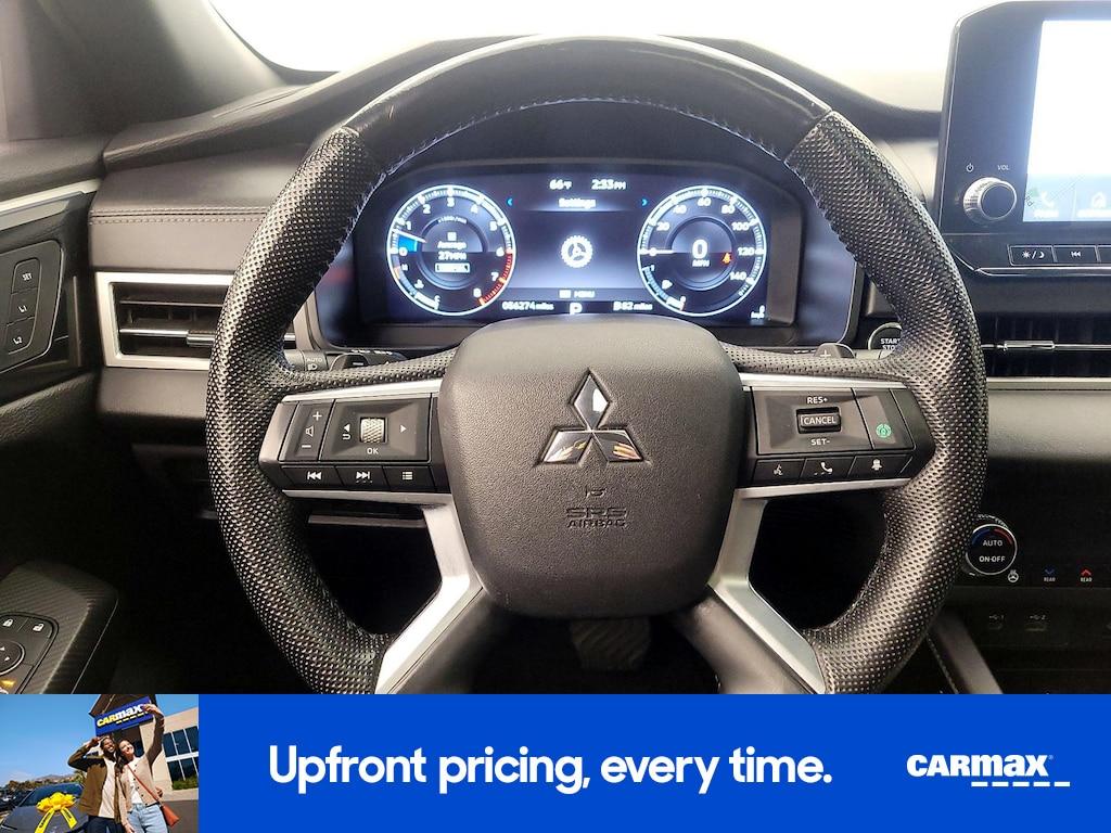 used 2023 Mitsubishi Outlander car, priced at $25,998