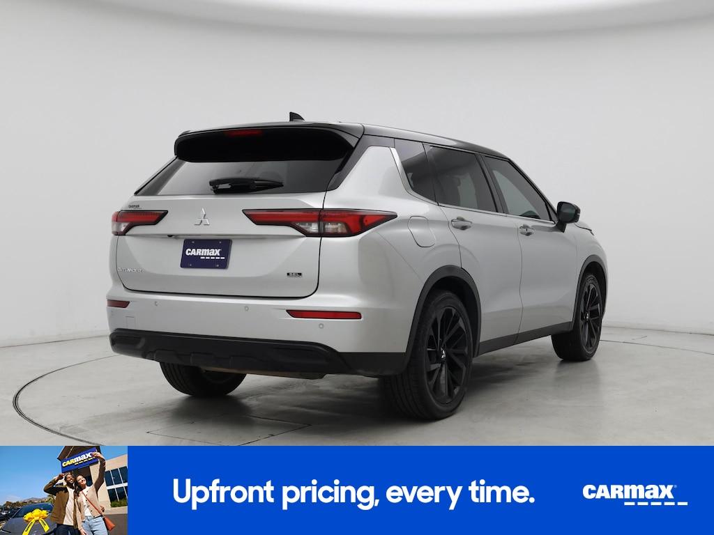 used 2023 Mitsubishi Outlander car, priced at $25,998
