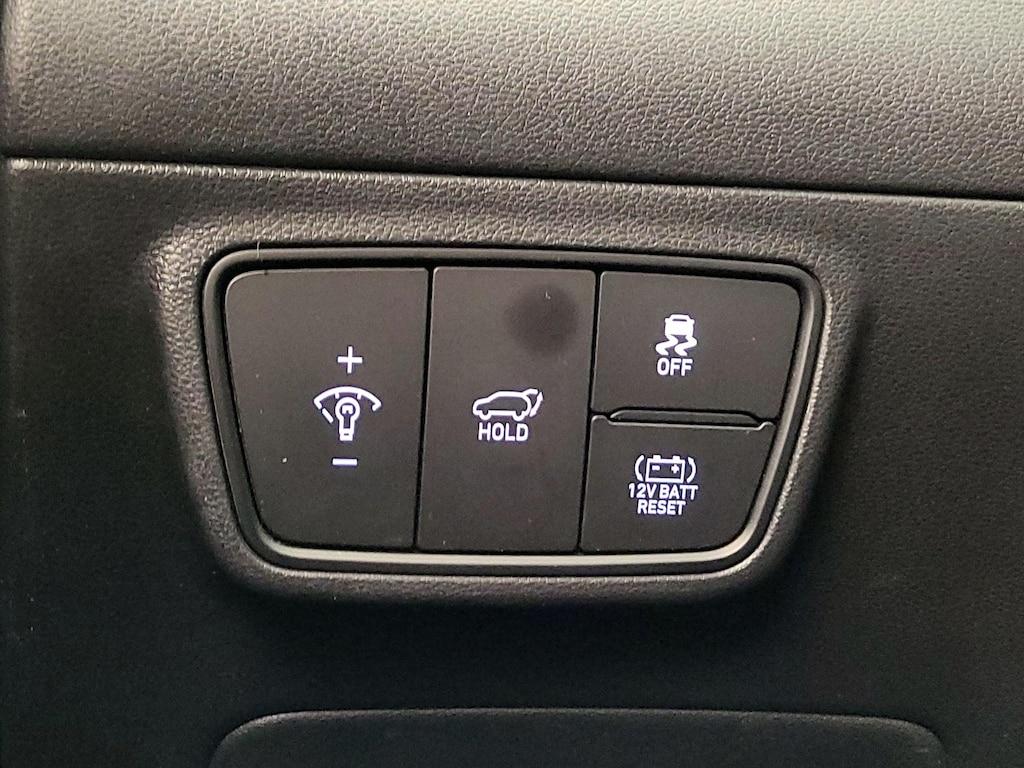 used 2024 Hyundai TUCSON Hybrid car, priced at $29,998