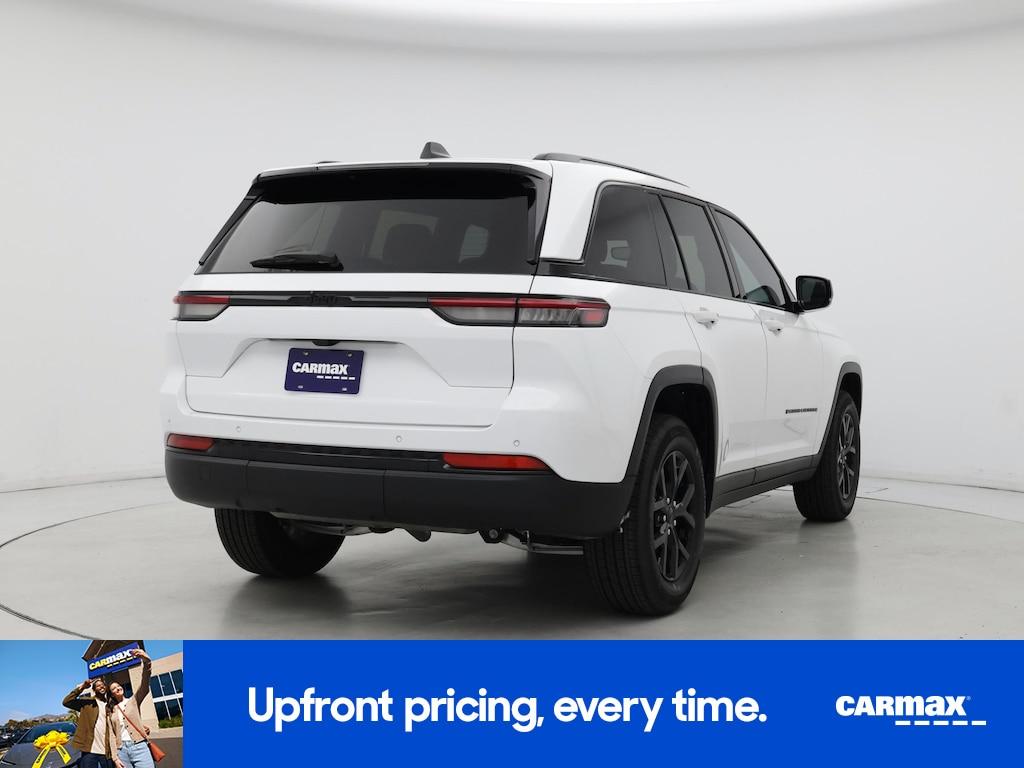 used 2025 Jeep Grand Cherokee car, priced at $34,998