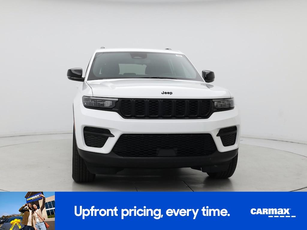 used 2025 Jeep Grand Cherokee car, priced at $34,998