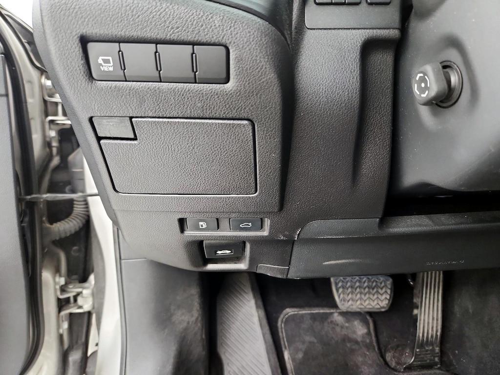 used 2020 Lexus ES 300h car, priced at $30,998