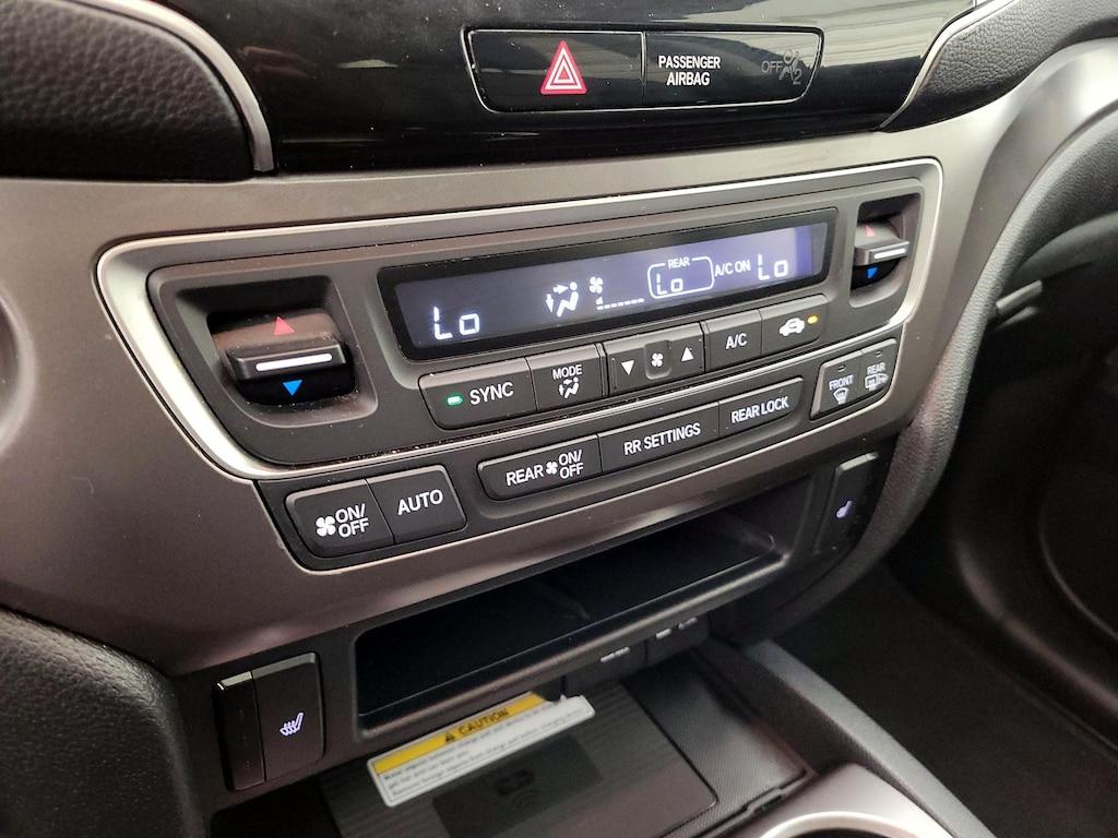 used 2022 Honda Pilot car, priced at $30,998