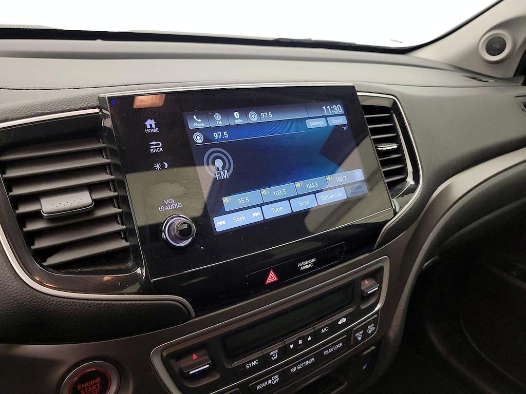 used 2022 Honda Pilot car, priced at $30,998