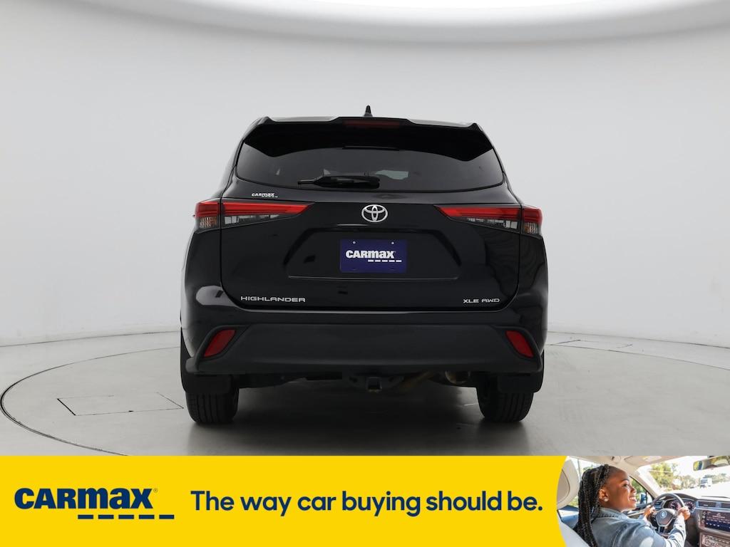 used 2020 Toyota Highlander car, priced at $35,998