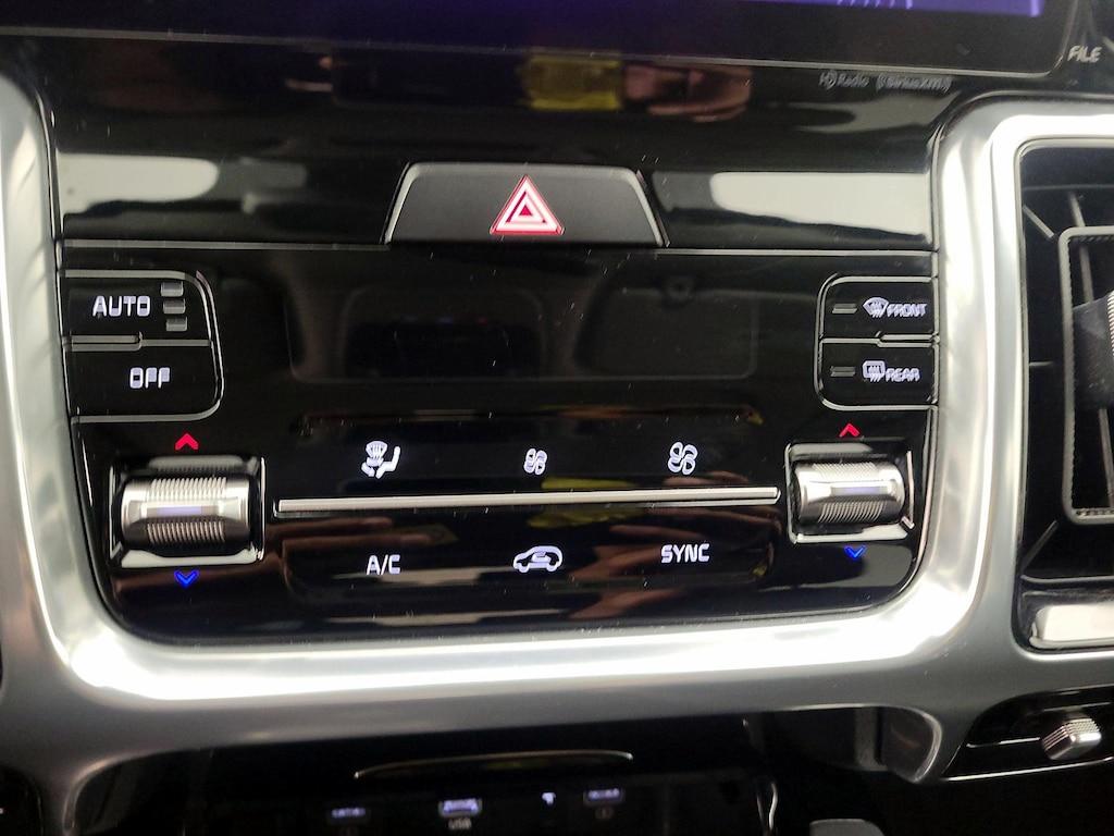 used 2023 Kia Sorento car, priced at $32,998