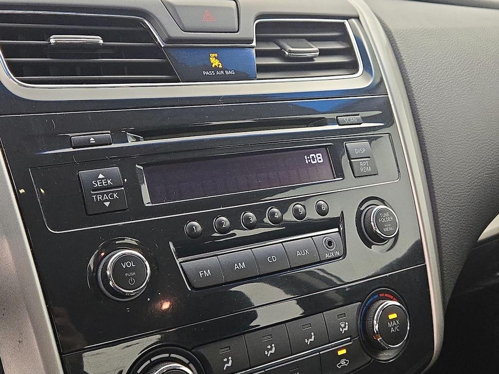 used 2014 Nissan Altima car, priced at $10,599