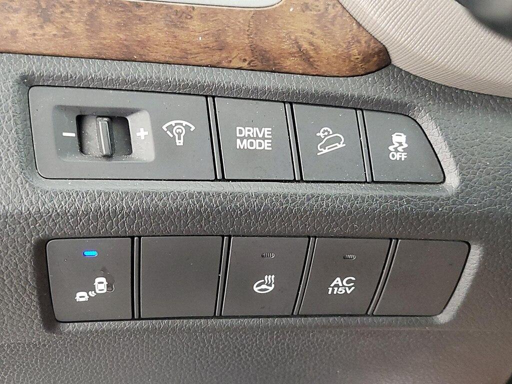 used 2017 Hyundai Santa Fe car, priced at $16,998