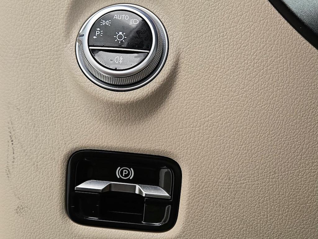 used 2022 Mercedes-Benz C-Class car, priced at $35,998