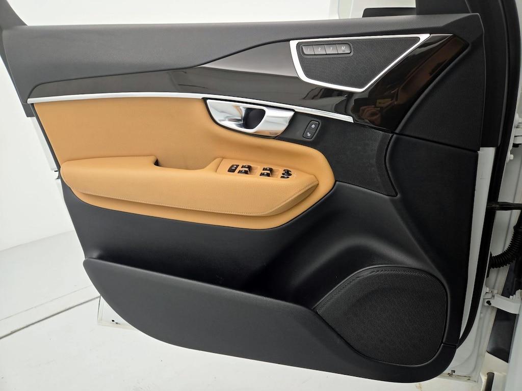 used 2018 Volvo XC90 car, priced at $25,998